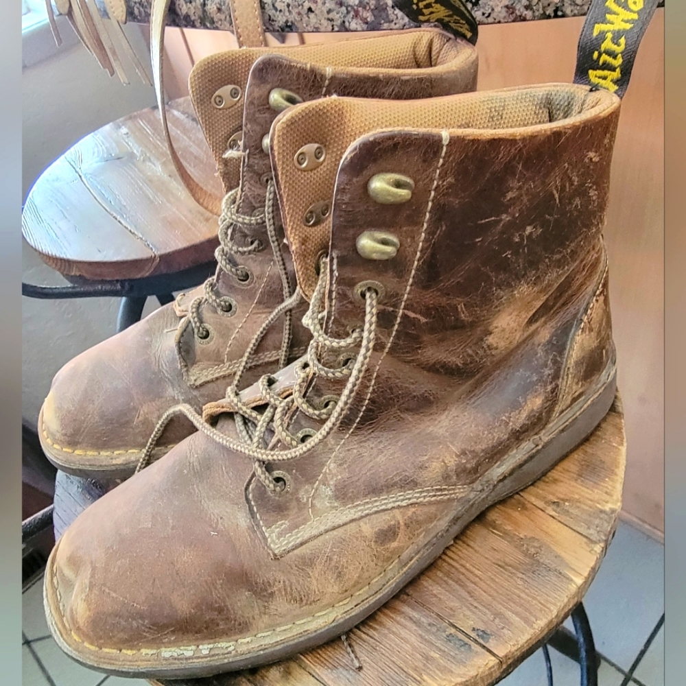 DR MARTENS ZACHARY Brown Genuine Leather work Boots AIR WAIR Shoes Men's 13 US.